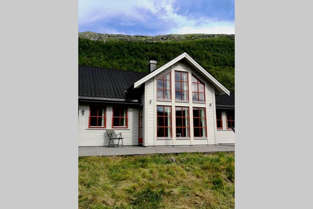 Casa Kleiv I Sogndalsdalenヴィラ エクステリア 写真